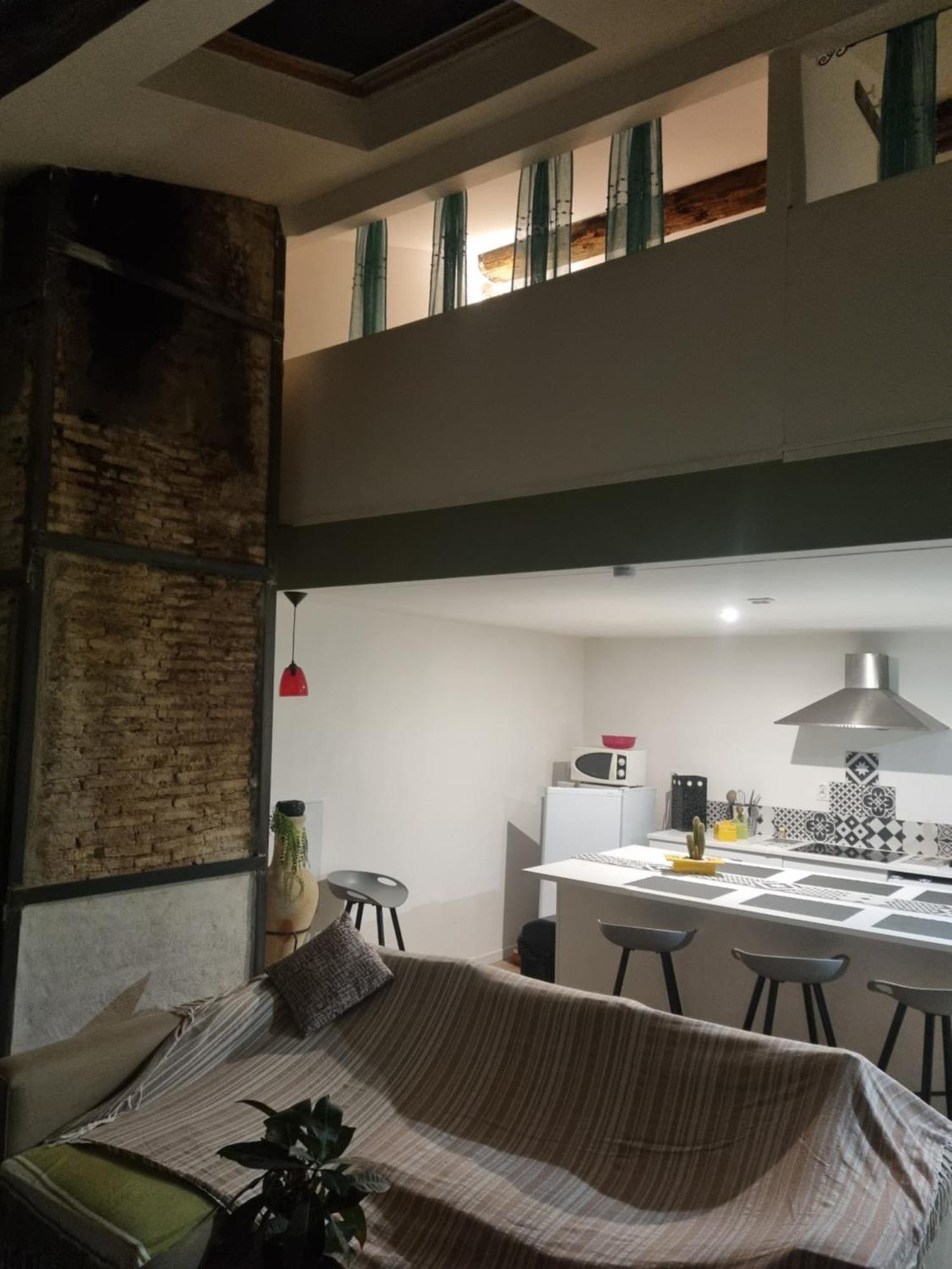 Tournus Castrum Romain- Loft 90M2 - 3 Etoiles - Petit Box Velo - 5Mn Autoroute ภายนอก รูปภาพ